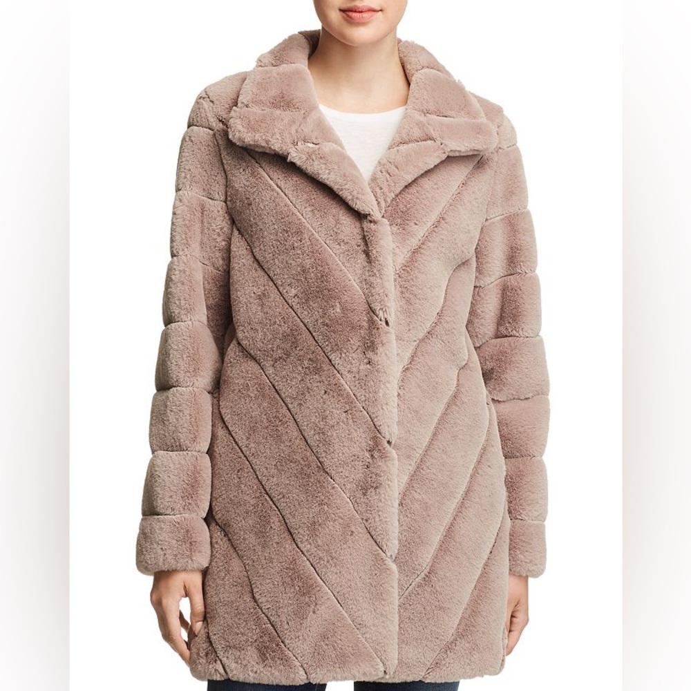 Calvin Klein Faux Fur Coat 🤍